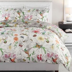 Queen duvet cover from pottery barn